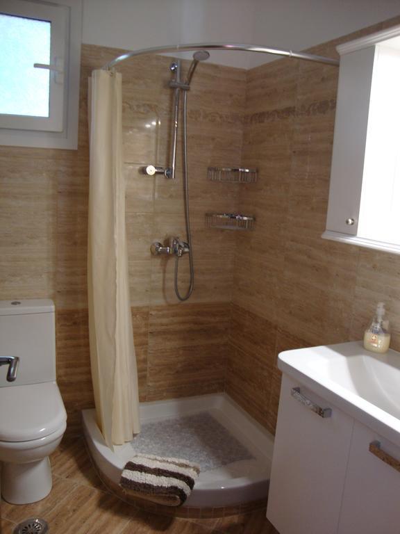 Fantasia Apartment Lákones 外观 照片